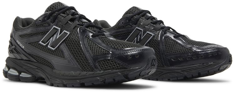 New Balance 1906R Black Metallic Silver - New Balance
