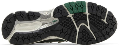 New Balance 1906R Spruce pack - New Balance