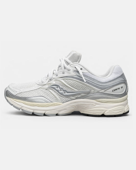 Saucony OMNI 9 – Cream