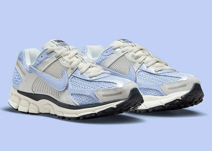Nike Zoom Vomero 5 Royal Tint Photon Dust (Women's)